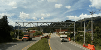 En la vía Primavera- Ancón Sur fue instalado un sistema de conteo vía Primavera – Ancón Sur (variante Caldas)