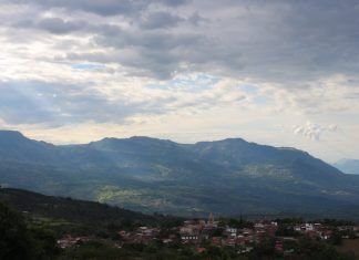 Valparaíso prohíbe la minería de metales