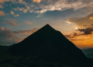 Caída libre de la industria turística