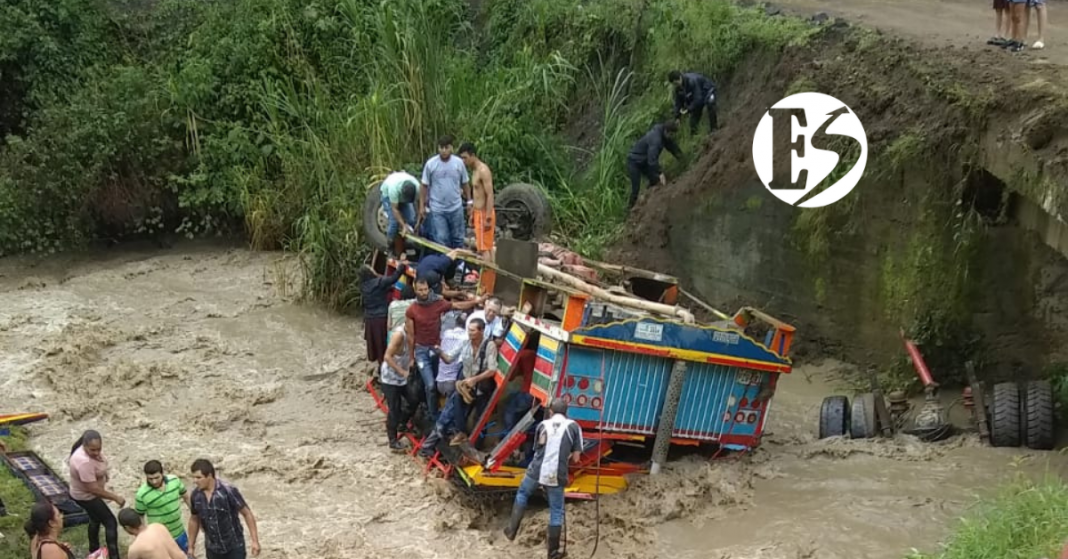 Trágico accidente de una chiva en Salgar