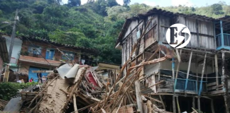Una mujer sobrevivió al colapso de su casa en Andes