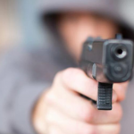 Robaron 13 millones a un hombre dentro de un banco en Andes