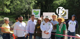 Vereda La Angostura de Ciudad Bolívar ya tiene un paso seguro Vereda La Angostura de Ciudad Bolívar ya tiene un paso seguro