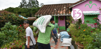 Campesinos de Urrao recibieron insumos agrícolas