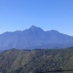 Experiencias familiares que maduran Farallones del Citará, mi compañero inseparable, siempre presente en mis momentos de alegría, incertidumbre y, sobre todo, en mis ensueños. Foto de Historia de S. Gregorio, Sra. Luz Mery Guerra.