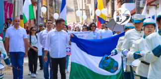 Más de 800 personas en Urrao se unieron a marcha por la paz y la vida