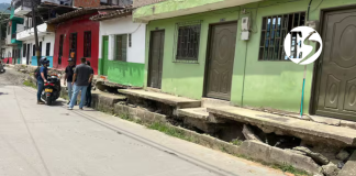 En Amagá evalúan evacuar 70 viviendas por falla geológica