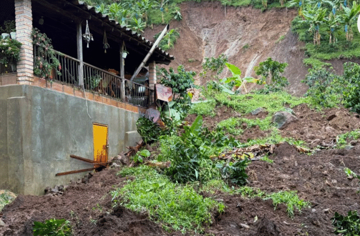 En Pueblorrico: fuertes lluvias dejan personas fallecidas y graves afectaciones en veredas