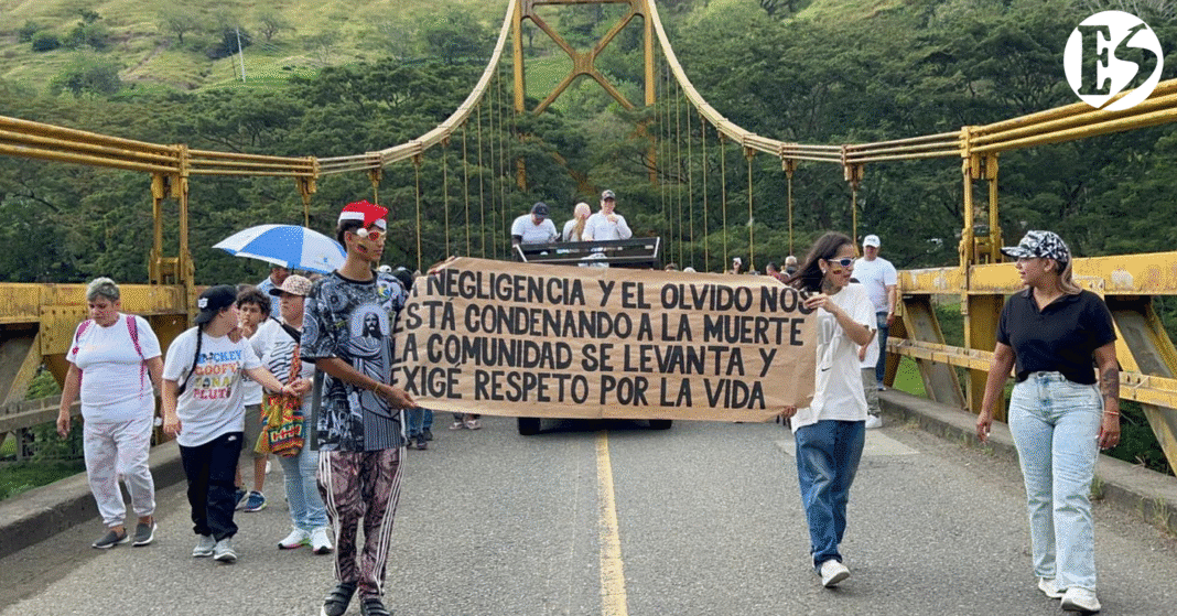 MANIFESTACIÓN BOLOMBOLO-18