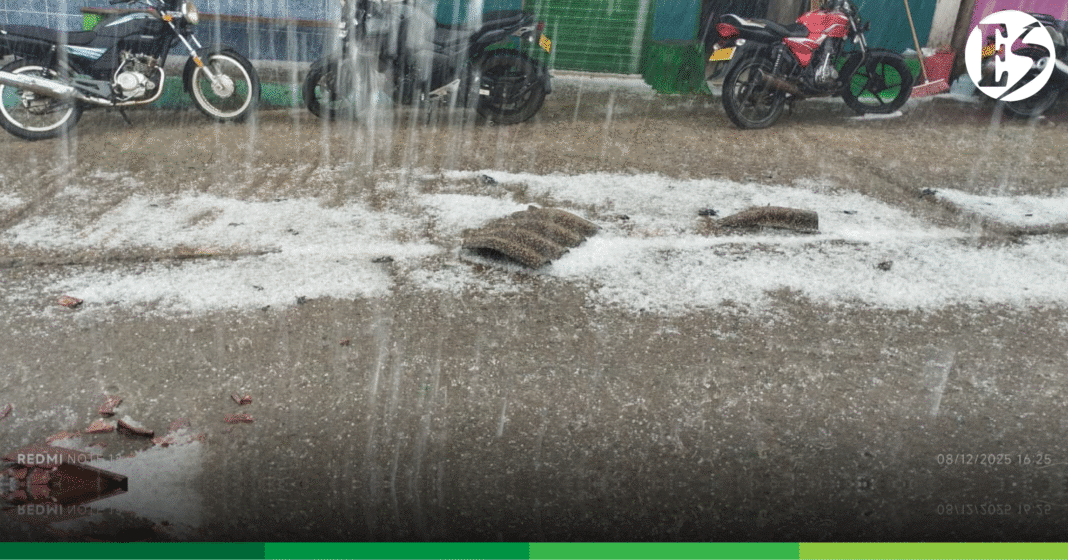 FUERTE GRANIZADA EN SALGAR-03