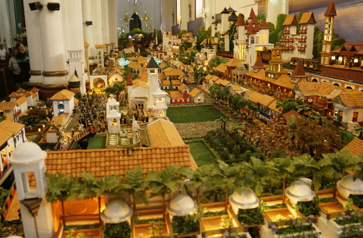 Con nuevas escenas, Venecia inauguró el pesebre costumbrista más grande del mundo