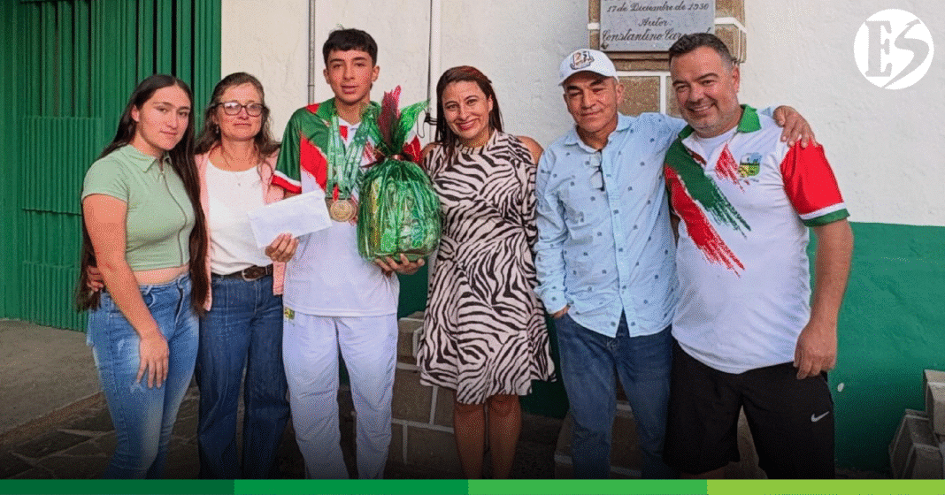 TRICAMPEÓN JARDÍN-03