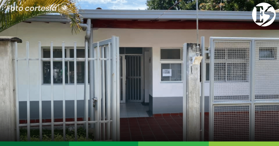 CENTRO DE SALUD BOLOMBOLO-03