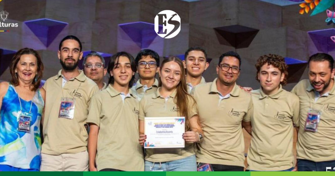 ESTUDIANTINA ACUARELA DE CONCORDIA GANADORA EN EL FESTIVAL MONO NÚÑEZ